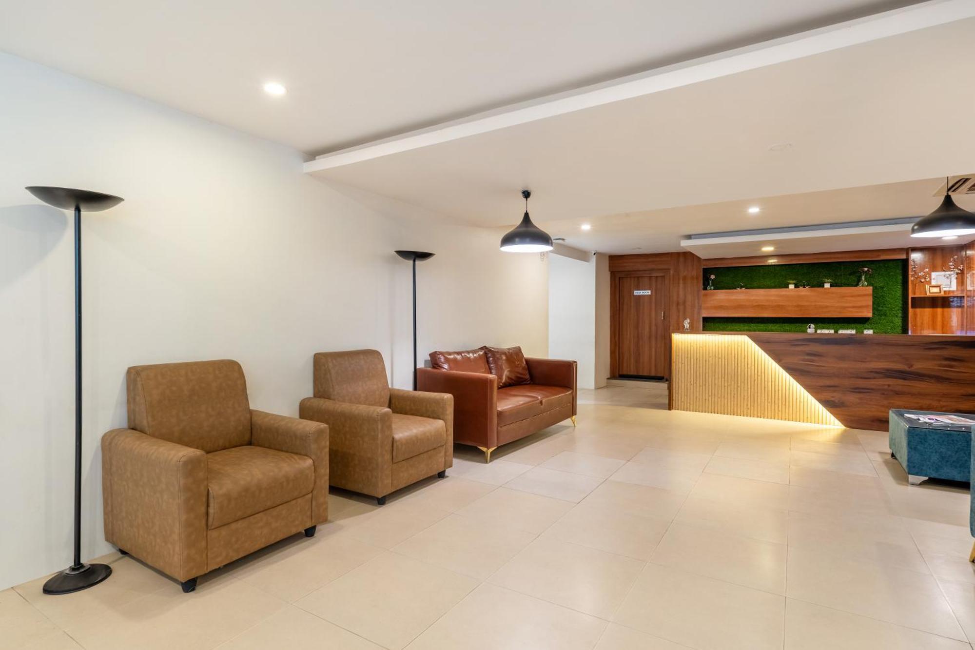 Monday Hotels Hitec City Hyderabad Eksteriør bilde